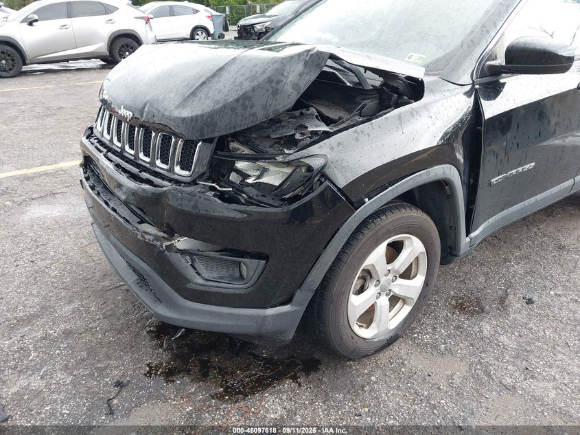 2018 JEEP COMPASS LATITUDE 4X4 · Фото 6