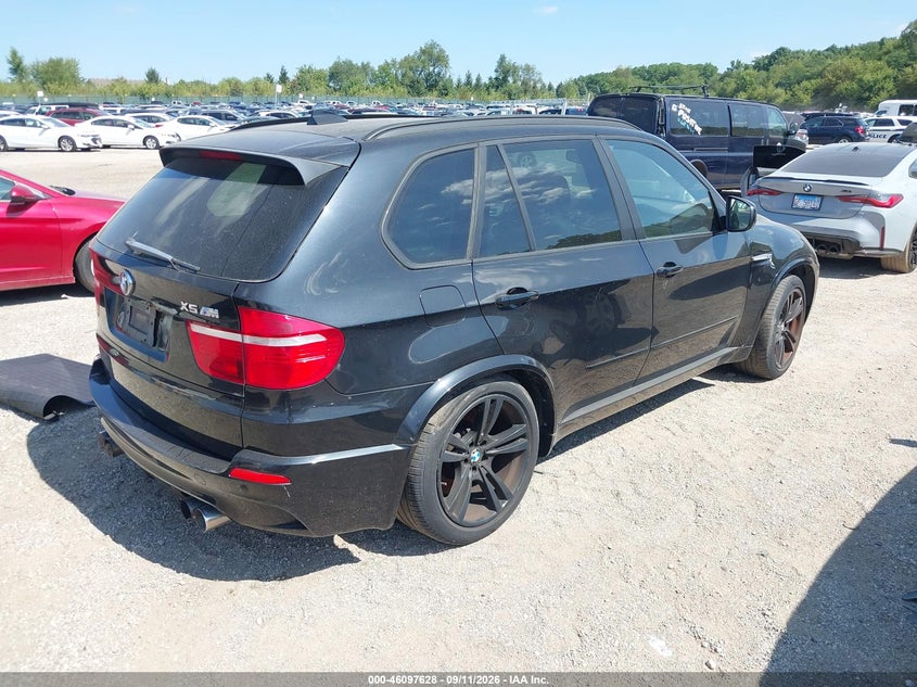 2010 BMW X5 M auction photo 4