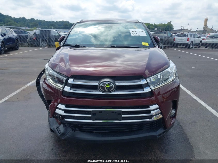 TOYOTA HIGHLANDER - zdjęcie 12