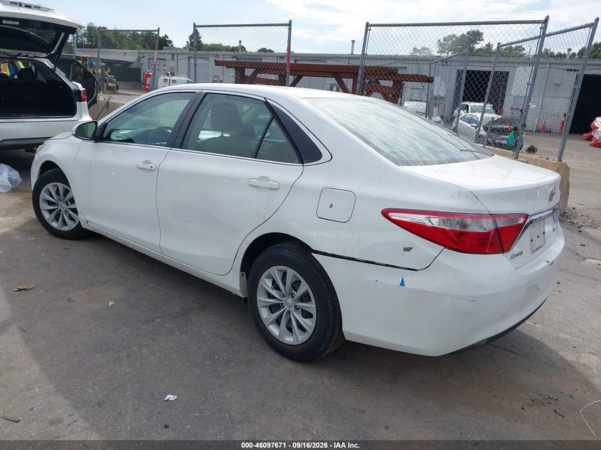 Vin: 4t4bf1fk3fr512005, lot: 46597329, toyota camry le 20153