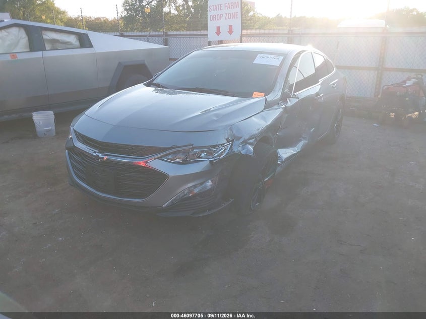 Vin: 1g1ze5st0pf176348, lot: 46597363, chevrolet malibu fwd 2lt 20232
