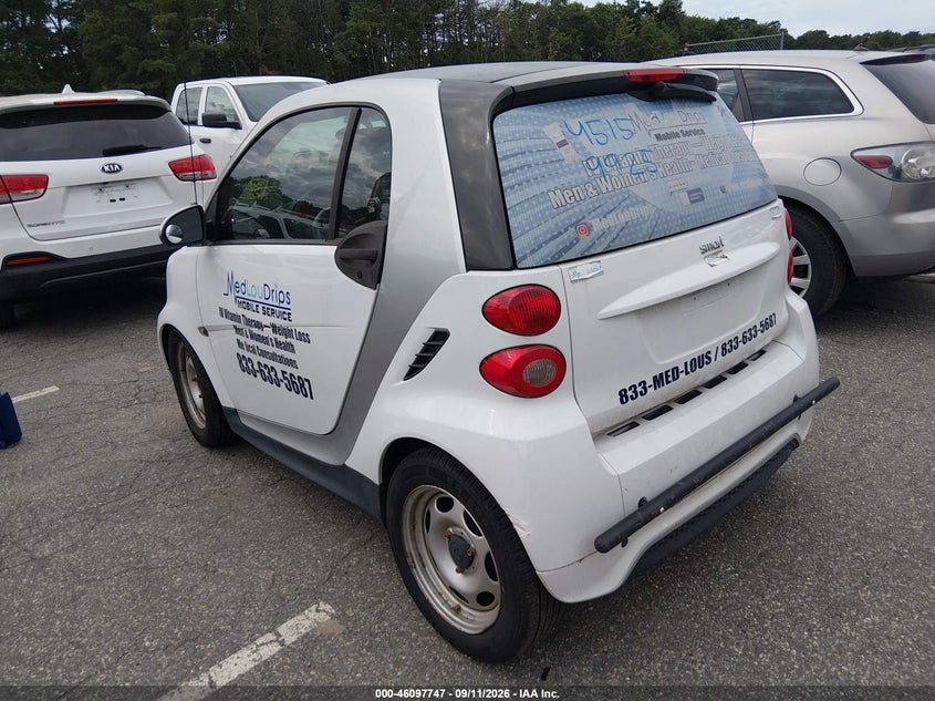 2015 SMART FORTWO PURE · Фото 3