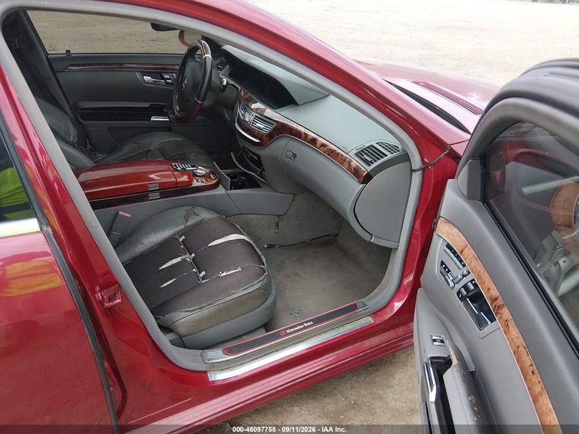 MERCEDES-BENZ S 550 2008 VIN WDDNG71X88A231889