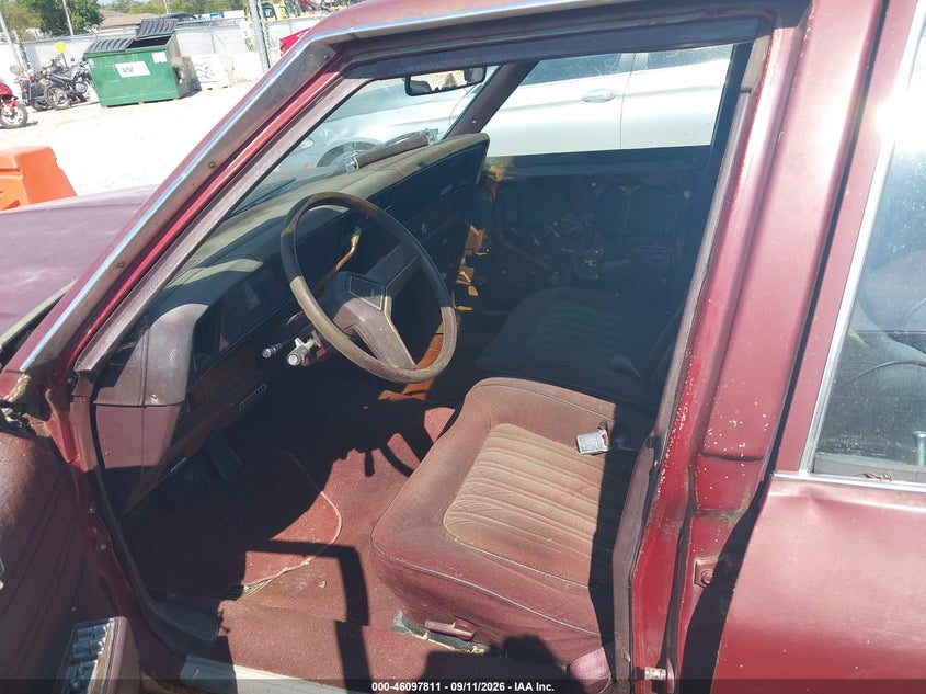 1989 CHEVROLET CAPRICE auction photo 5