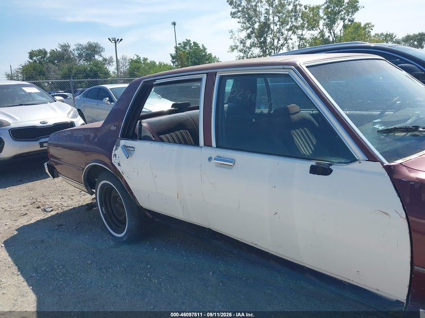 1989 CHEVROLET CAPRICE auction photo 6