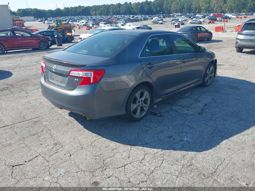 Vin: 4t1bf1fk4eu373883, lot: 46597646, toyota camry se sport 20144
