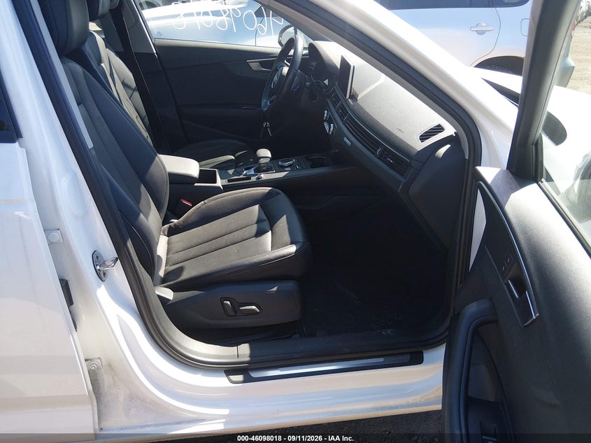 2017 AUDI A4 auction photo 5
