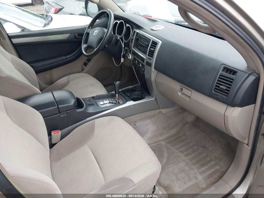 2004 TOYOTA 4RUNNER auction photo 5