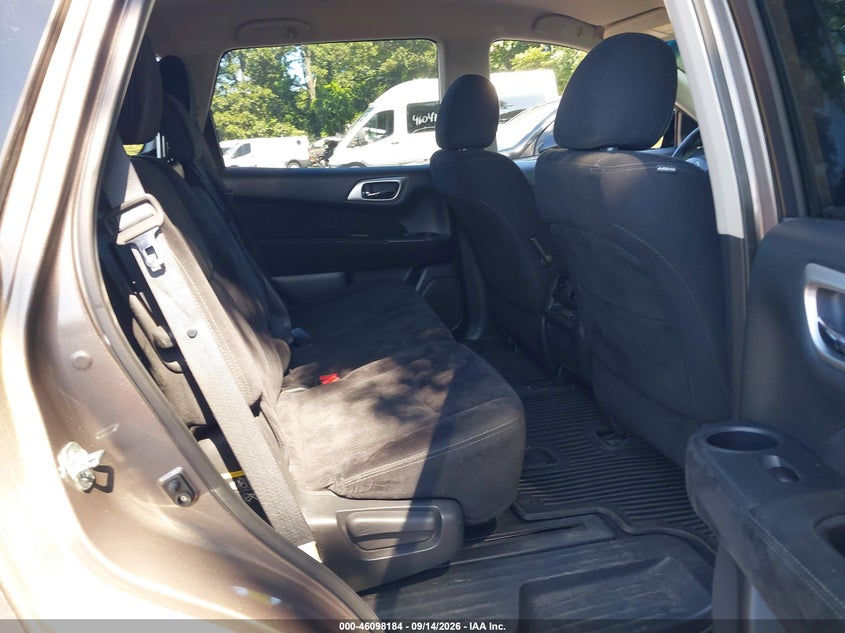 2014 NISSAN PATHFINDER auction photo 8