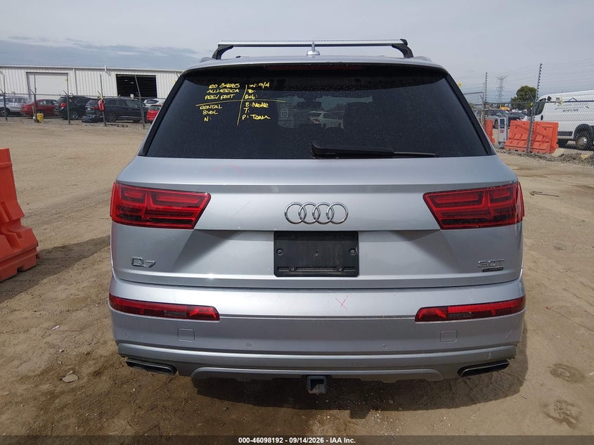 AUDI Q7 - zdjęcie 17
