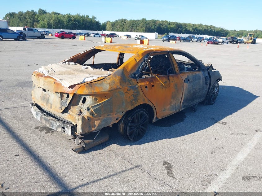 Vin: 4t1bf1fk9gu601976, lot: 46598036, toyota camry se 20164