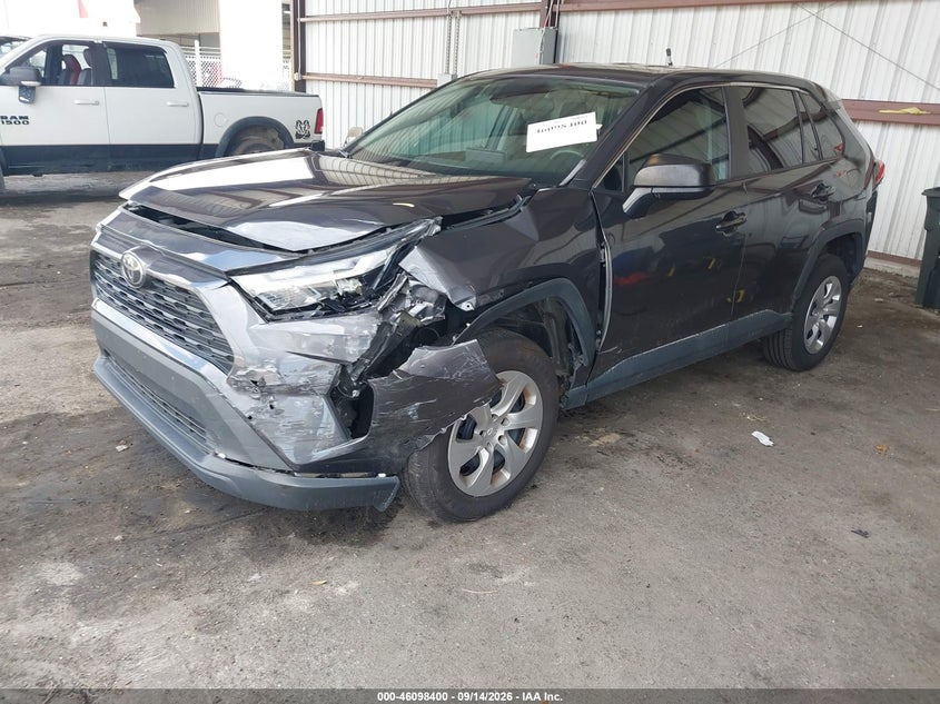 Vin: 2t3h1rfv8pw270865, lot: 46598057, toyota rav4 le 20232