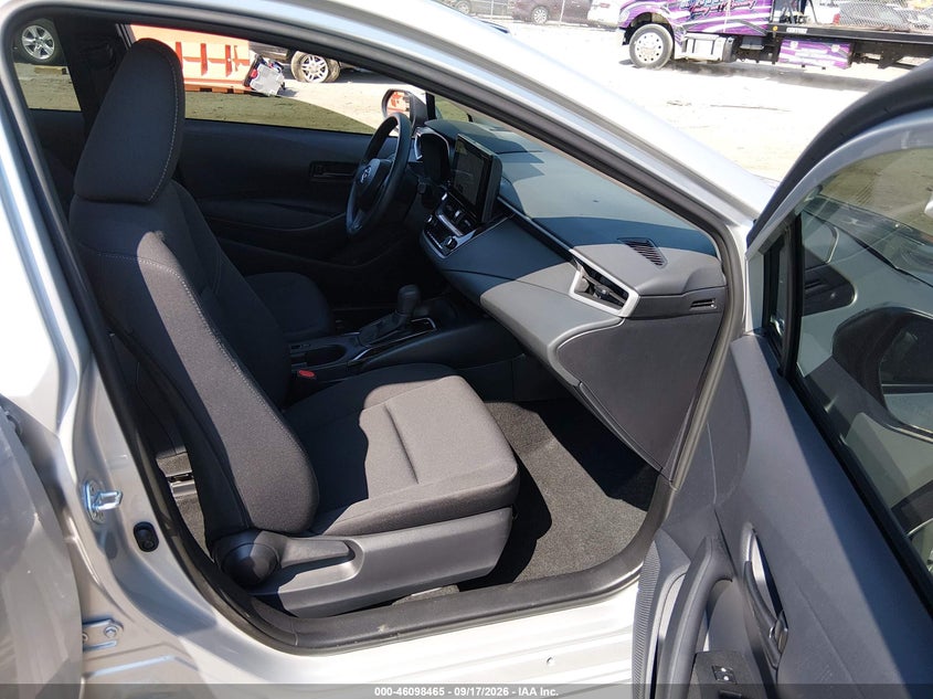 TOYOTA COROLLA - zdjęcie 5