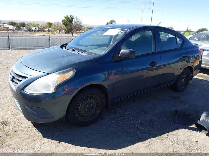 2015 NISSAN VERSA auction photo 2
