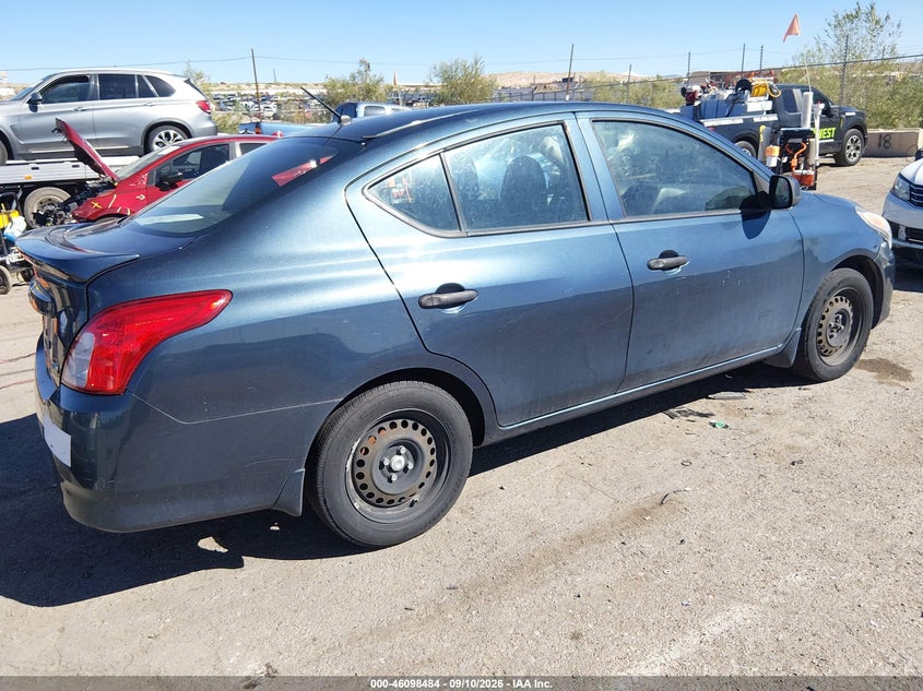 2015 NISSAN VERSA auction photo 4