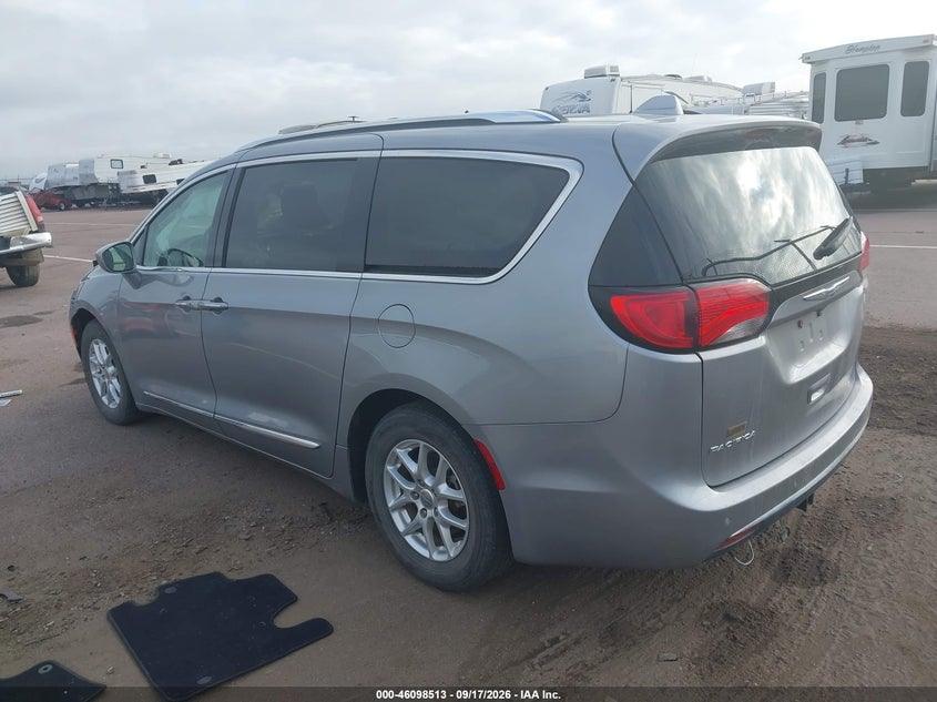 Vin: 2c4rc1bg4lr123521, lot: 46598171, chrysler pacifica touring l 20203