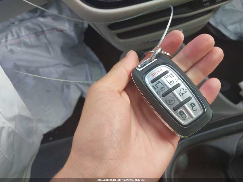 CHRYSLER PACIFICA - zdjęcie 11