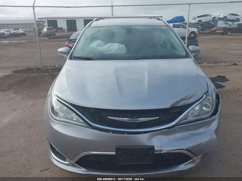 CHRYSLER PACIFICA - zdjęcie 12