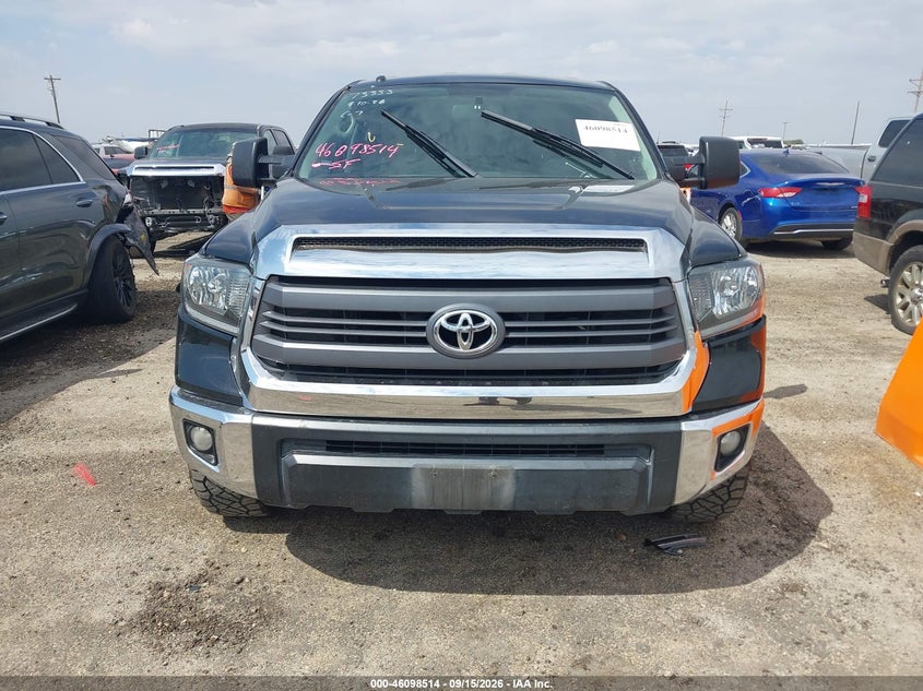 TOYOTA TUNDRA - zdjęcie 12