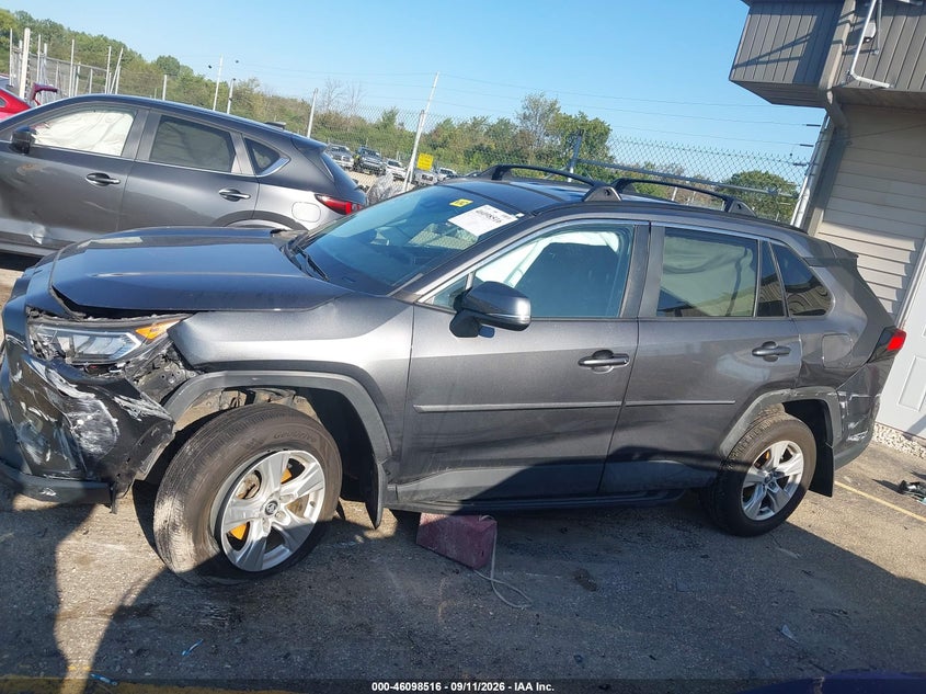 TOYOTA RAV4 - zdjęcie 14