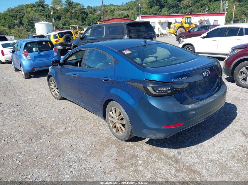 2015 HYUNDAI ELANTRA auction photo 3