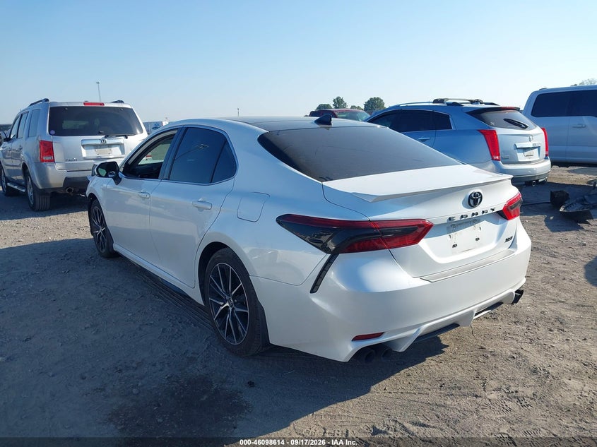 Vin: 4t1k61ak0pu800003, lot: 46598272, toyota camry xse 20233
