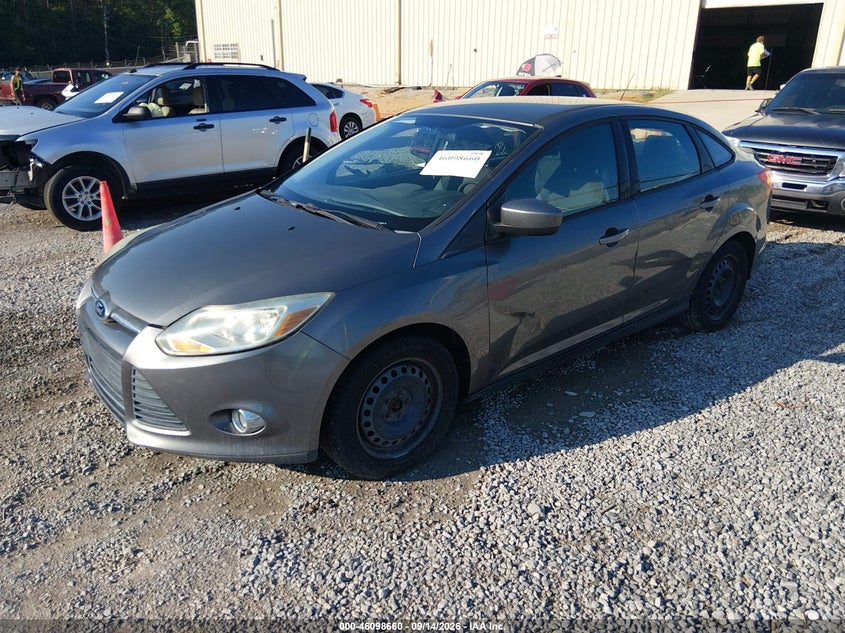 Vin: 1fahp3f22cl444059, lot: 46598319, ford focus se 20122