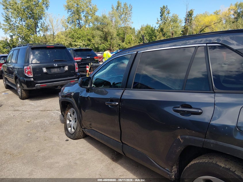TOYOTA RAV4 - zdjęcie 14
