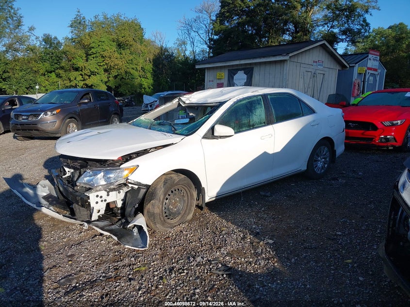 Vin: 4t1bf1fk7du204942, lot: 46598329, toyota camry le 20132