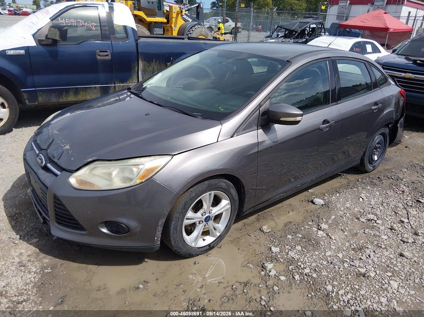 Vin: 1fadp3f28el211806, lot: 46598349, ford focus se 20142