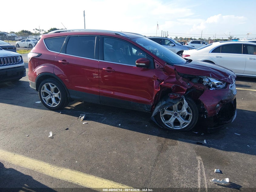 Vin: 1fmcu9jdxhue33137, lot: 46598372, ford escape titanium 2017 img_1
