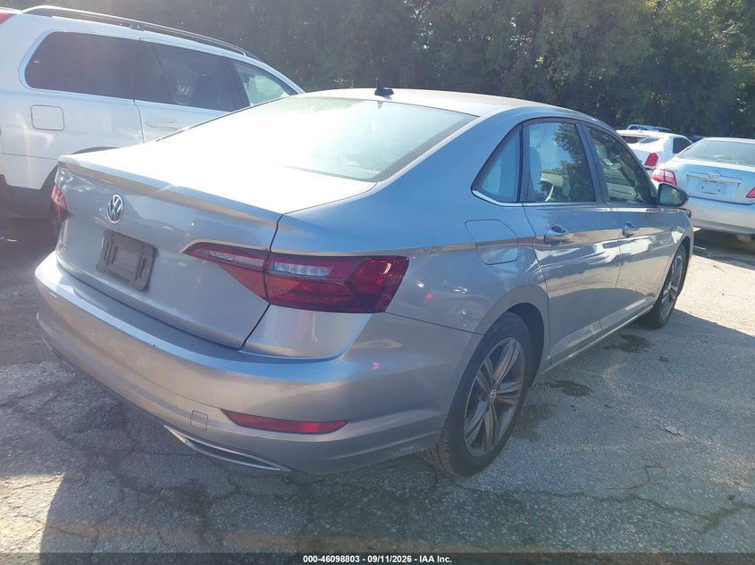 2021 VOLKSWAGEN JETTA auction photo 4