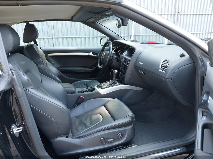 AUDI A5 2012 VIN WAULFAFH6CN004637