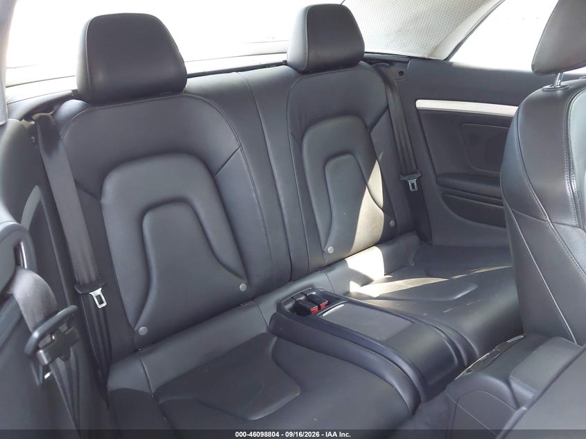 AUDI A5 2012 VIN WAULFAFH6CN004637