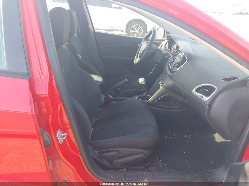 2016 DODGE DART auction photo 5