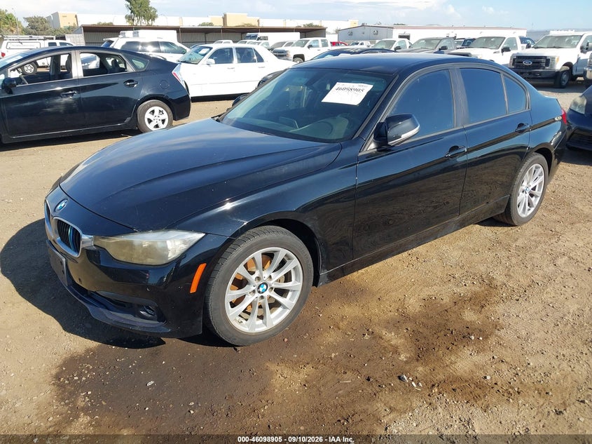 2016 BMW 320I — zdjęcie 2