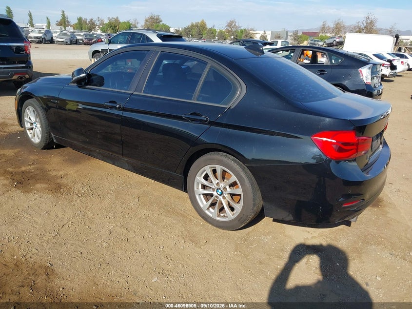 2016 BMW 320I — zdjęcie 3