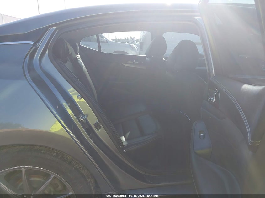 2018 NISSAN MAXIMA auction photo 8