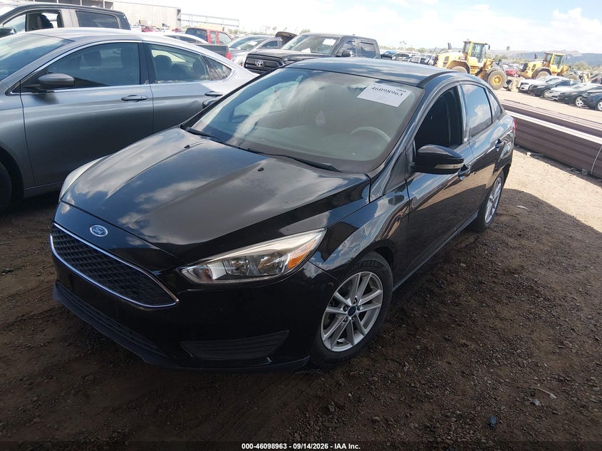 Vin: 1fadp3f22gl260907, lot: 46598621, ford focus se 20162
