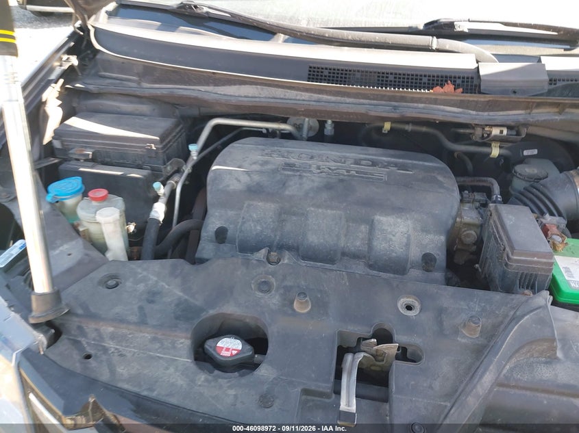2014 HONDA ODYSSEY auction photo 6