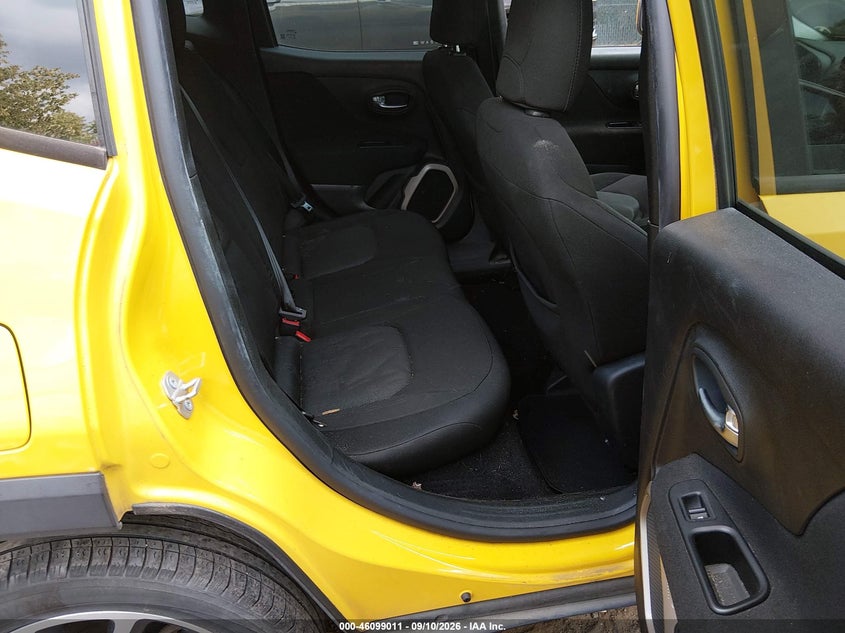 2015 JEEP RENEGADE auction photo 8
