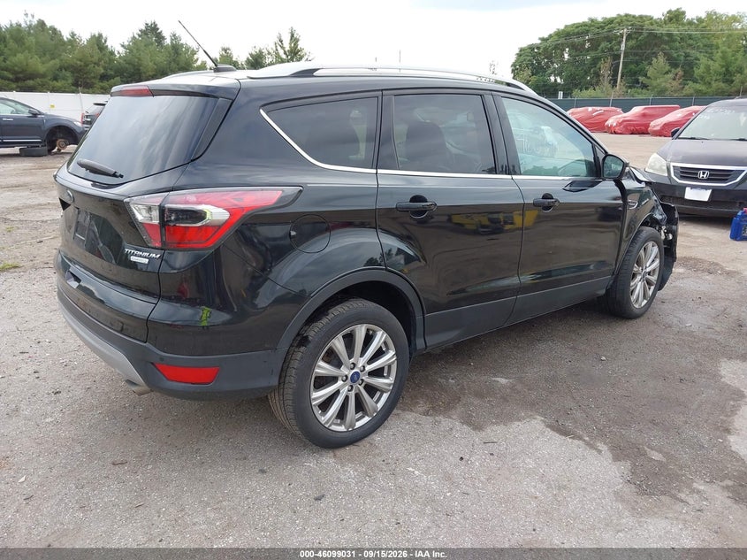 Vin: 1fmcu0j92hua46816, lot: 46598689, ford escape titanium 20174