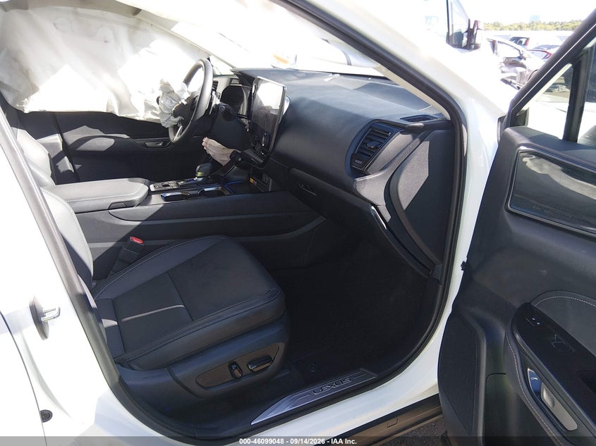 LEXUS NX 350 - zdjęcie 5