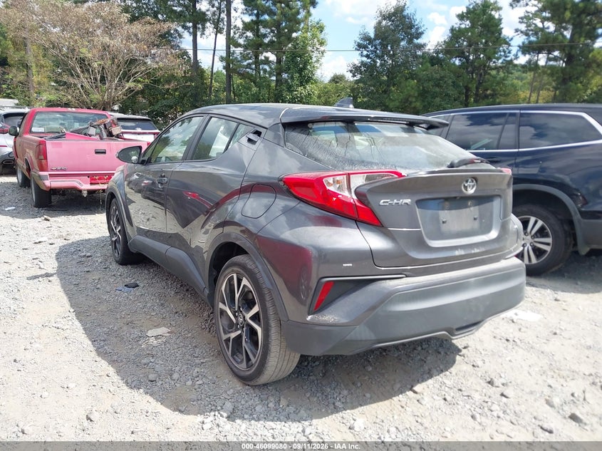 2019 TOYOTA C-HR auction photo 3