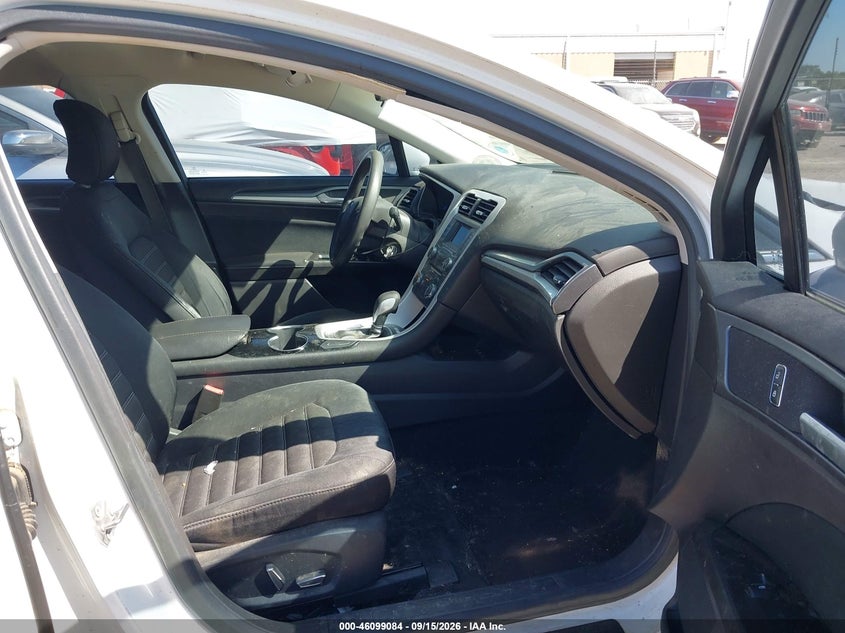 2015 FORD FUSION auction photo 5