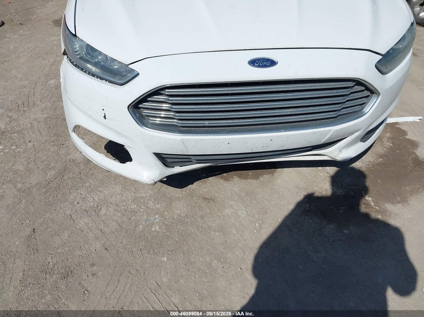 2015 FORD FUSION auction photo 6