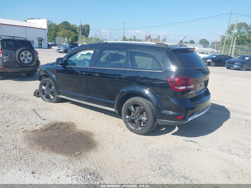 Vin: 3c4pdcgb4lt272781, lot: 46598911, dodge journey crossroad 20203