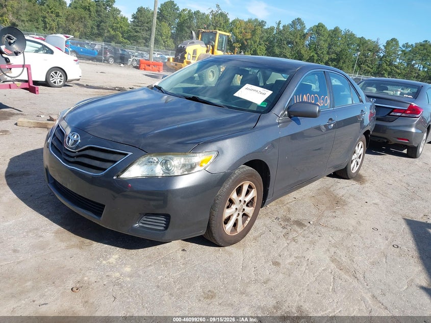 Vin: 4t1bf3ek6bu650946, lot: 46598918, toyota camry le 20112