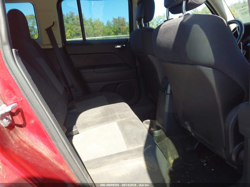 2013 JEEP PATRIOT auction photo 8