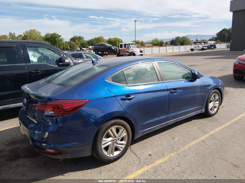 2020 HYUNDAI ELANTRA auction photo 4